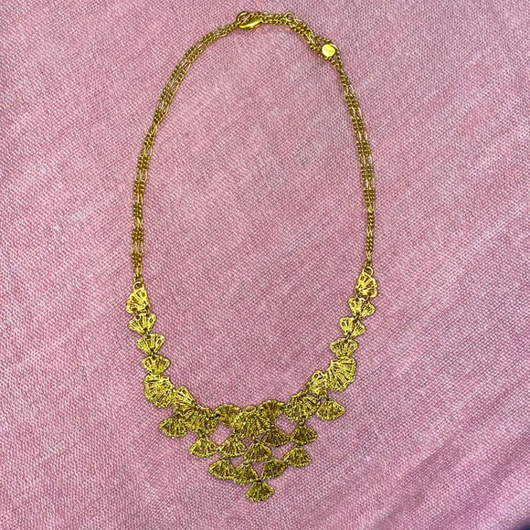 Gold Colour Stella & Dot Necklace - Picture 1 of 3